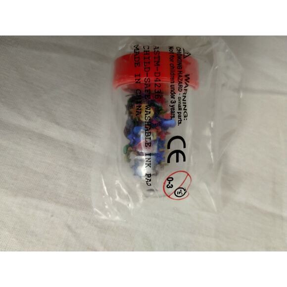 M&M's 2000 Millennium Y2K Time Capsule Kit Toys Opened Sealed Contents Yo-yo - Picture 5 of 13